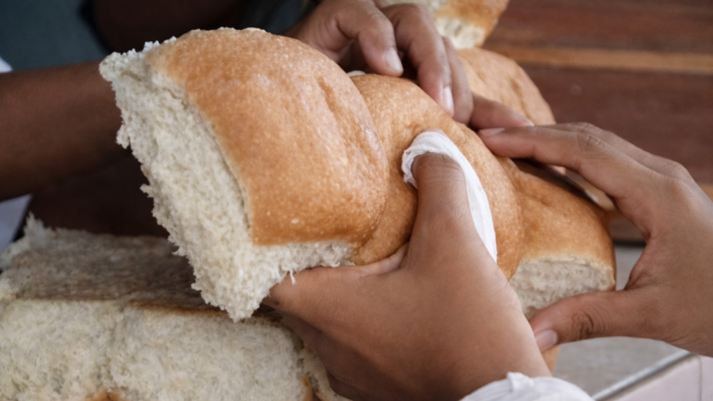 Pan de las bodegas en Cuba