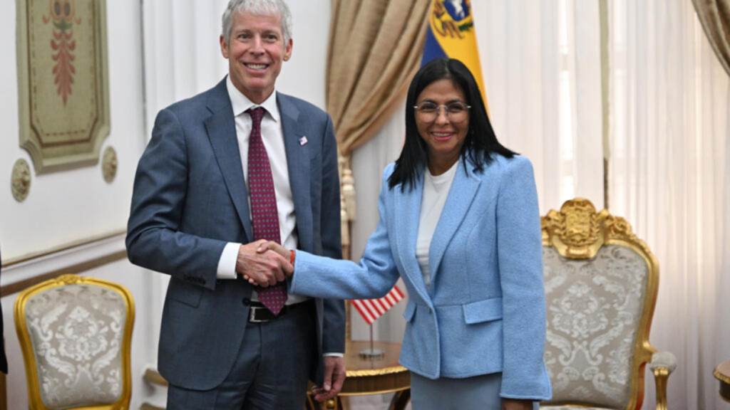 Chris Wright y Delcy